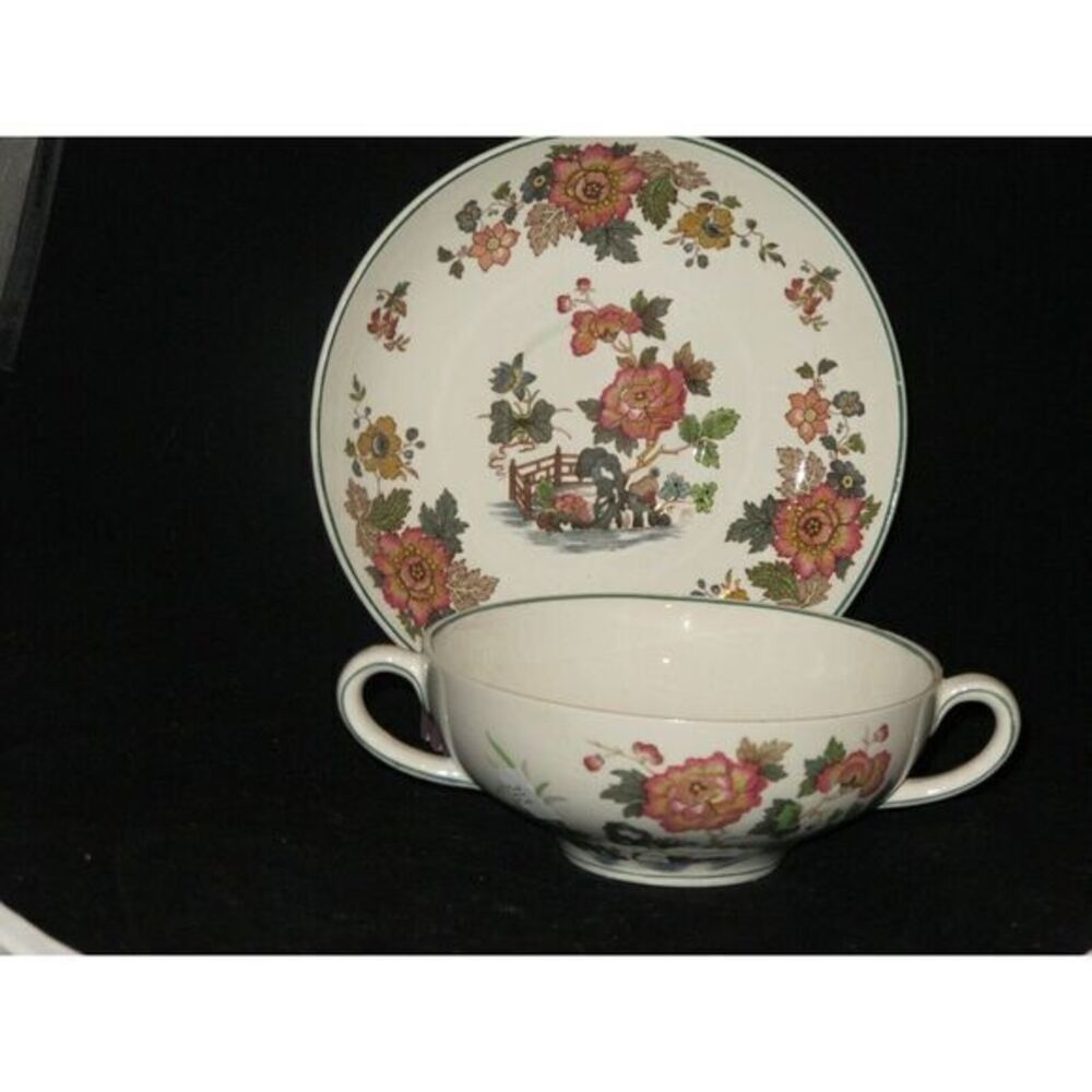 Wedgwood Eastern Flowers Cream Soup Bowl &‎ Saucer Set (s) Green trim